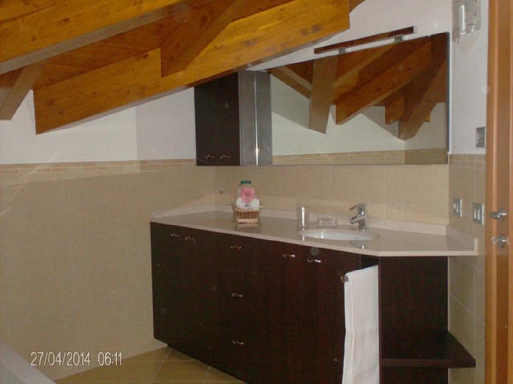 Appartamento Vista Lago - Betta Lezzeno Exteriör bild